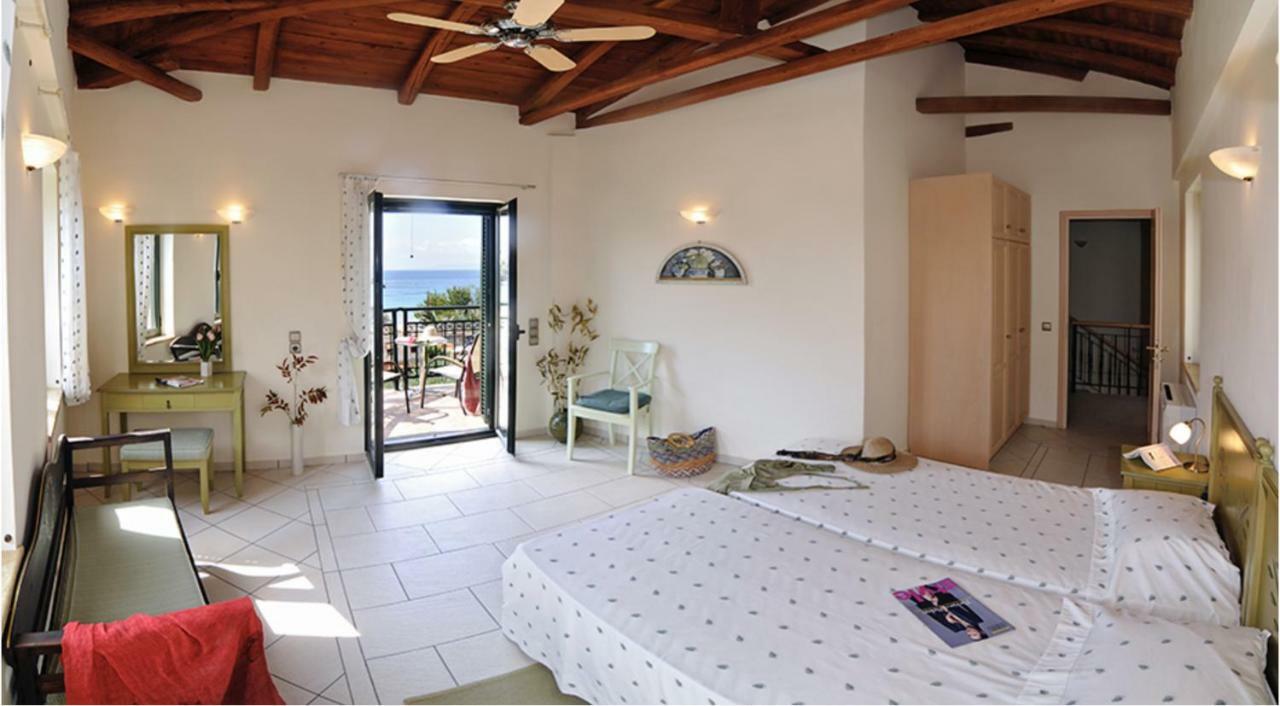 Kalogria Villas Stoúpa エクステリア 写真